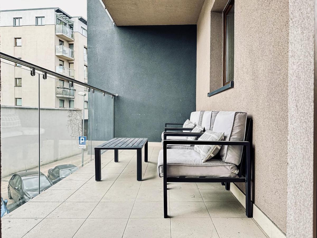 Cozy Apartment In Old Chocolate Factory Krakow Ngoại thất bức ảnh